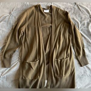 Women’s old navy XL olive green cardigan/sweater